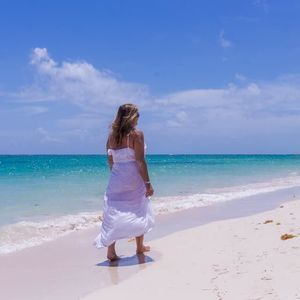 Meet your Posher, Carolina